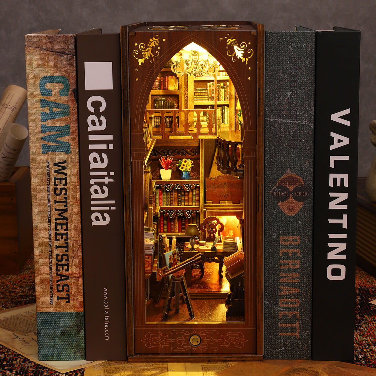 Library of Books - Book Nook Kit