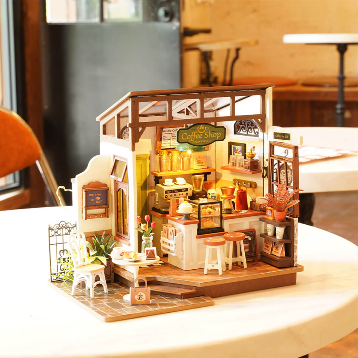 Coffee Shop